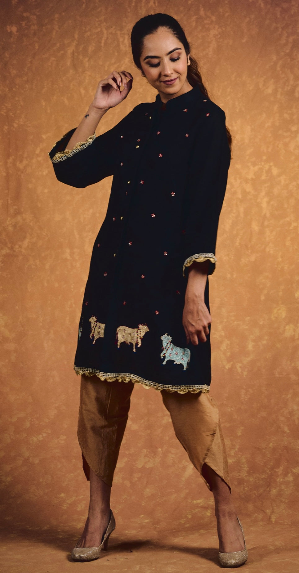 Black Linen Royal Reverie Kurta